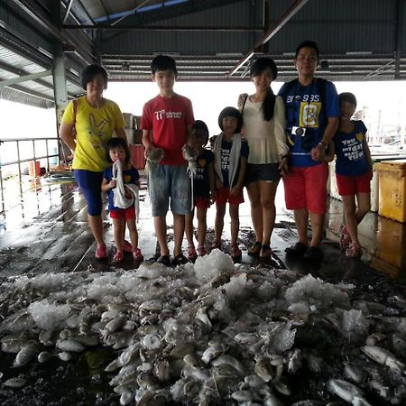 Sea Lion Pulau Ketam Bungalow Homestay Bagan Teochew ภายนอก รูปภาพ